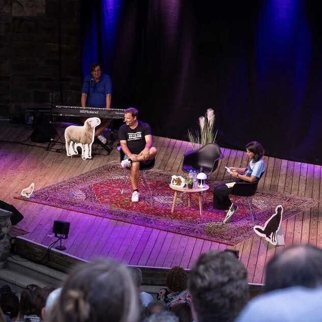 Tierisch Menschlich Live Event mit Martin Rütter und Katharina Adick