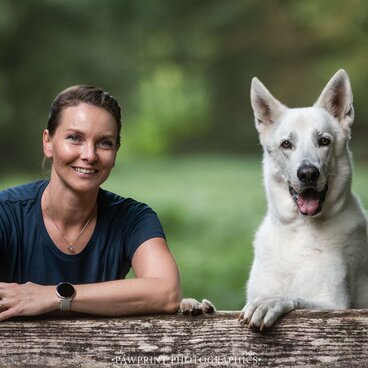 Ramona und Hund Jimmy